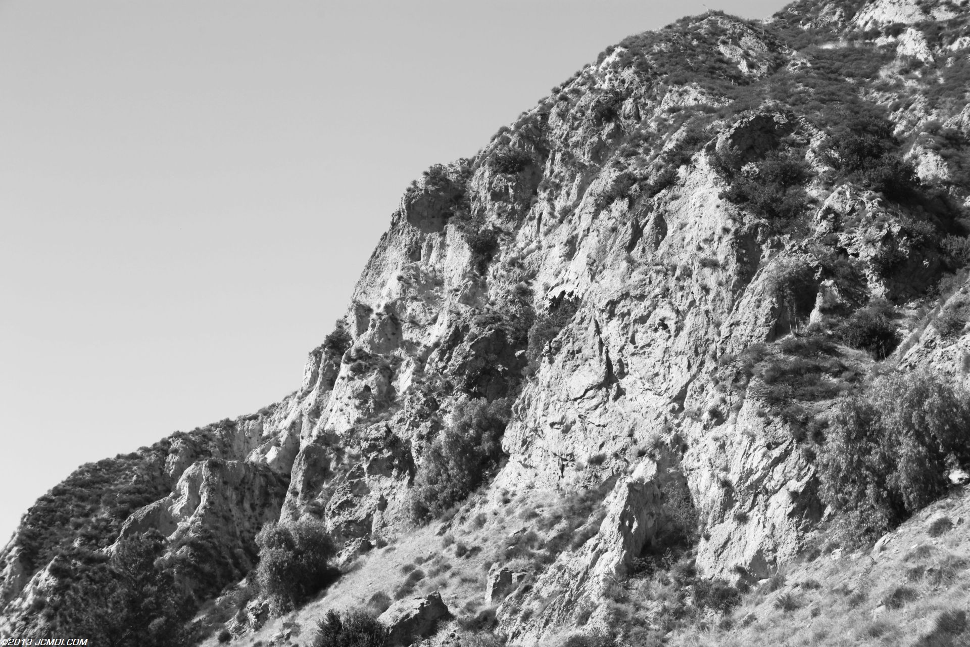 Piru Cliff B&W 11/17/2011